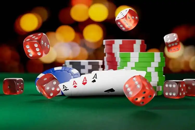 Dealer langsung di studio Blackjack mantratoto dengan kamera HD dan meja profesional